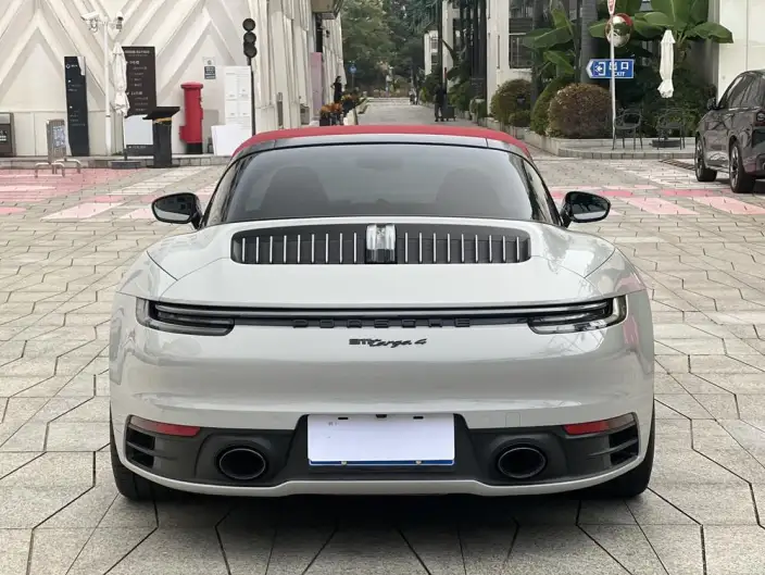 PORSCHE 911 2023 Model Targa 4 3.0T – фото 5