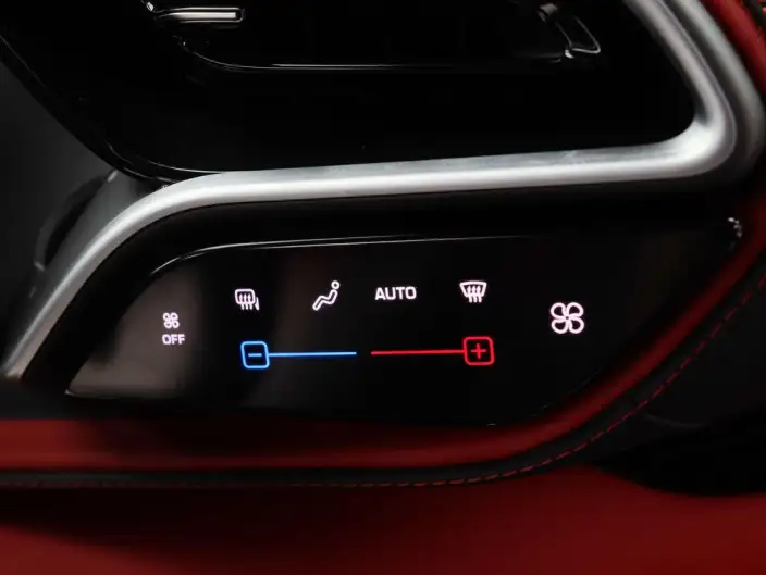 Ferrari 296 2021 Model 3.0T V6 GTB – фото 9