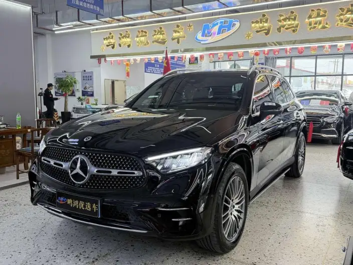 Mercedes-Benz GLC 2024 Model Facelift GLC 300 L 4MATIC Dynamic Model 5 seat – фото 1
