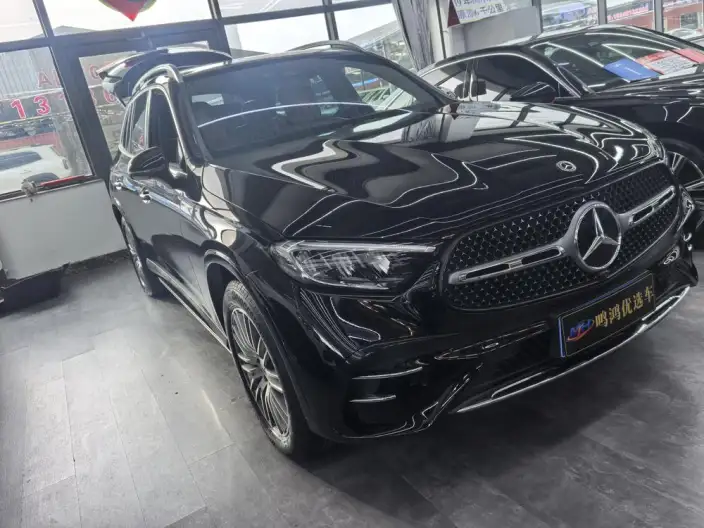 Mercedes-Benz GLC 2024 Model Facelift GLC 300 L 4MATIC Dynamic Model 5 seat – фото 3