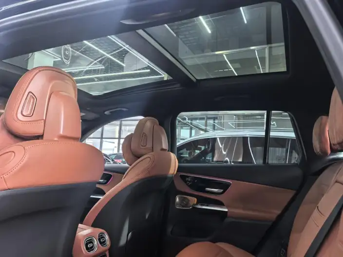 Mercedes-Benz GLC 2024 Model Facelift GLC 300 L 4MATIC Dynamic Model 5 seat – фото 10