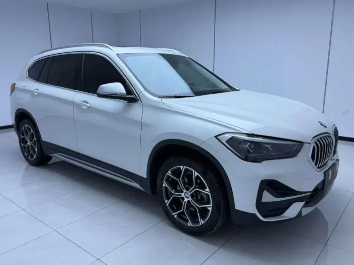 BMW X1 2022 Model sDrive20Li Fashion Model – фото 6