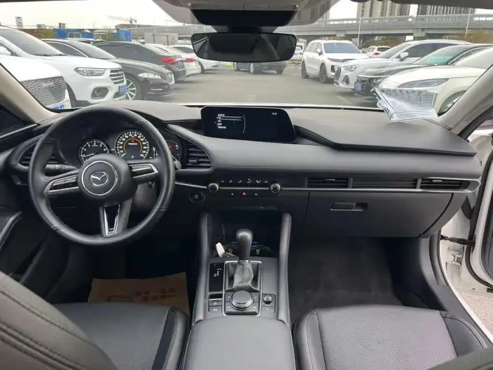 Mazda3 Axela 2021 Model 2.0L Automatic Zhi Engine Edition – фото 9