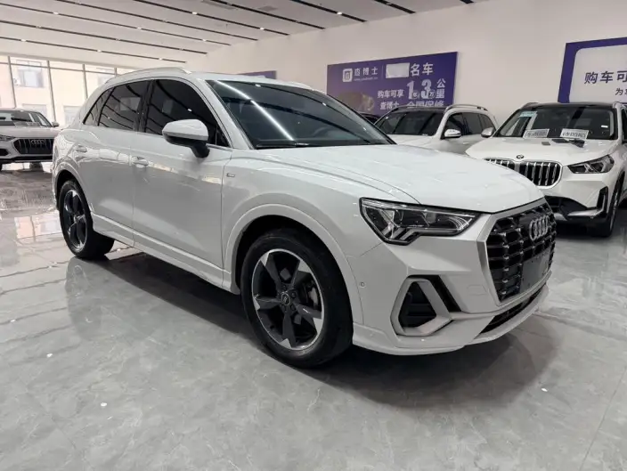 AUDI Q3 2022 Model 35 TFSI Fashion Dynamic Model – фото 3
