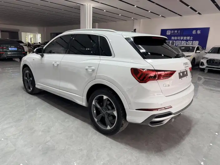 AUDI Q3 2022 Model 35 TFSI Fashion Dynamic Model – фото 4