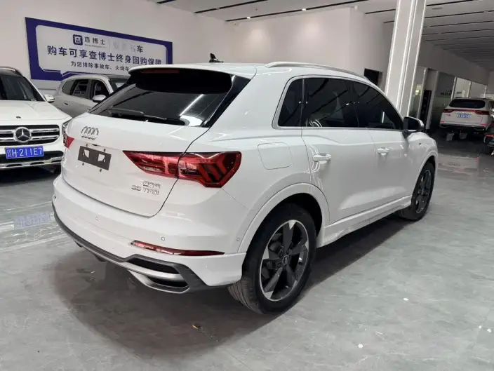 AUDI Q3 2022 Model 35 TFSI Fashion Dynamic Model – фото 6