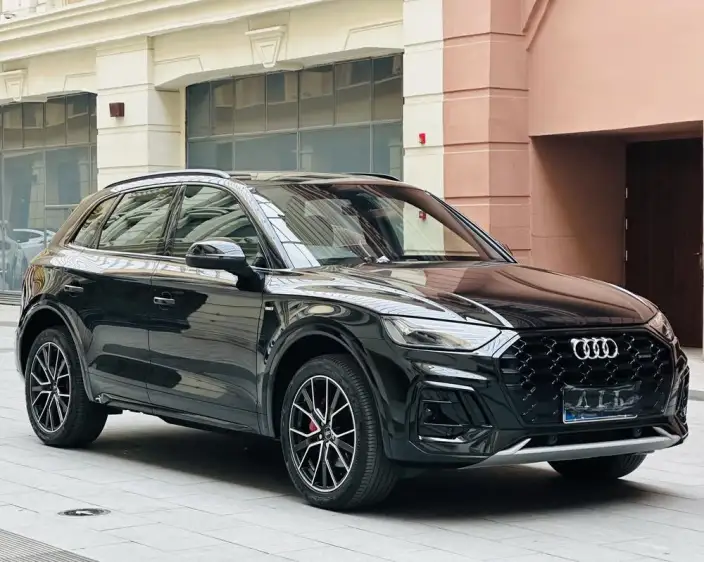 Audi Q5L 2024 Model 40TFSI Luxury Dynamic Model – фото 3