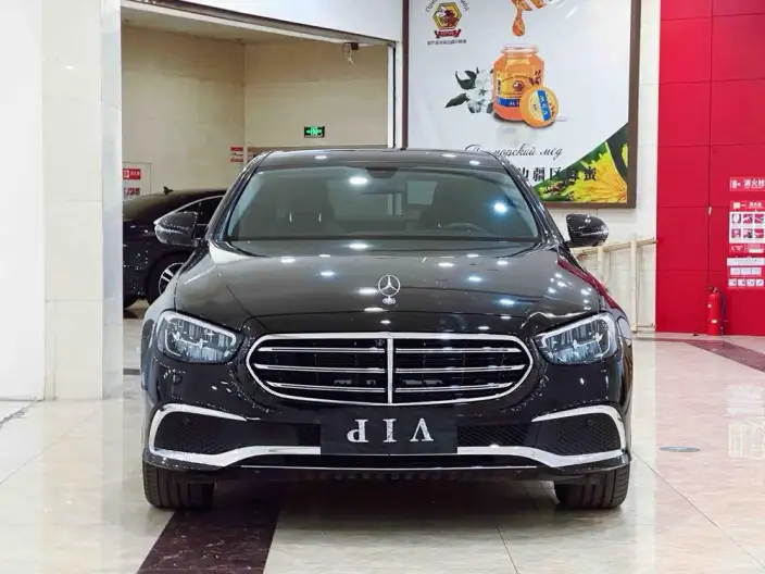 Mercedes-Benz E-Class 2023 Model E 300 L Fashion Model sedan – фото 2