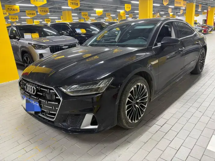 Audi A7 L 2024 Model 45 TFSI Luxury Model – фото 1