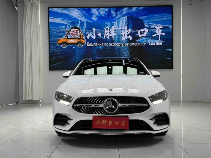 Mercedes-Benz A-class 2022 Model Facelift A 180 L Sports sedan – фото 2