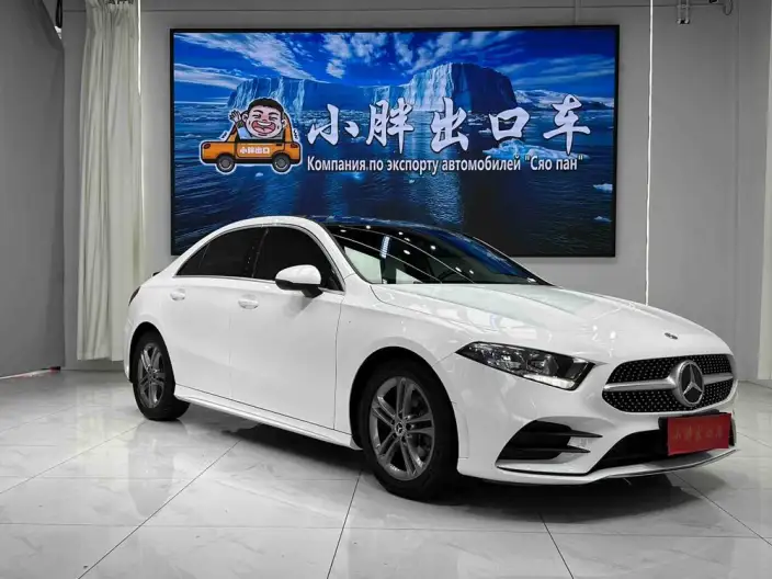 Mercedes-Benz A-class 2022 Model Facelift A 180 L Sports sedan – фото 3