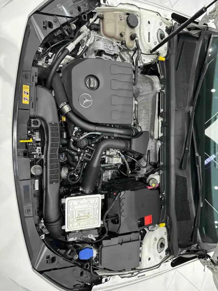 Mercedes-Benz A-class 2022 Model Facelift A 180 L Sports sedan – фото 9