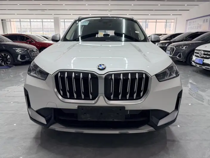 BMW X1 2023 Model sDrive20Li X Design Set – фото 2