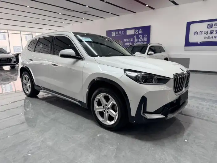 BMW X1 2023 Model sDrive20Li X Design Set – фото 3