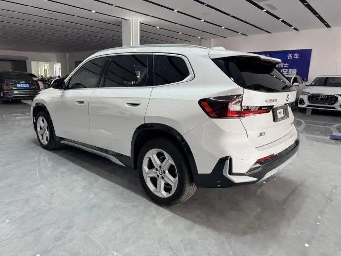 BMW X1 2023 Model sDrive20Li X Design Set – фото 4