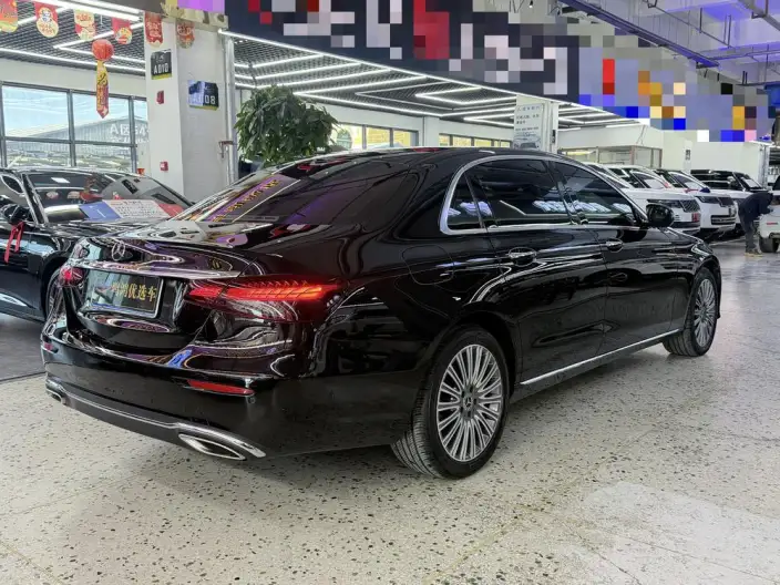 Mercedes-Benz E-Class 2022 Model Facelift E 300 L Luxury Model sedan – фото 6