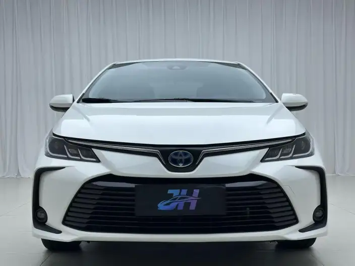 Toyota Corolla 2021 Model Hybrid 1.8L E-CVT Elite Edition – фото 2
