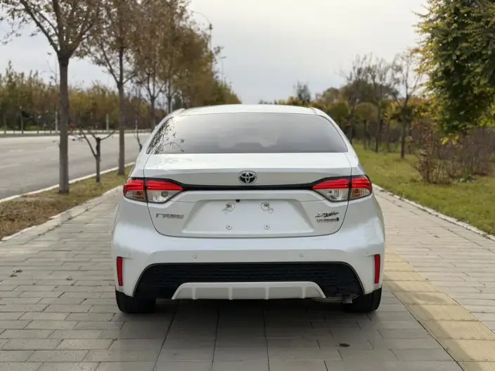 Toyota Levin 2022 Model Hybrid 1.8H E-CVT Sports Edition – фото 5