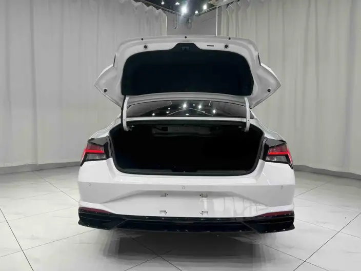 Hyundai Ioniq 2022 Model 1.5L CVT TOP Ultimate Edition – фото 9