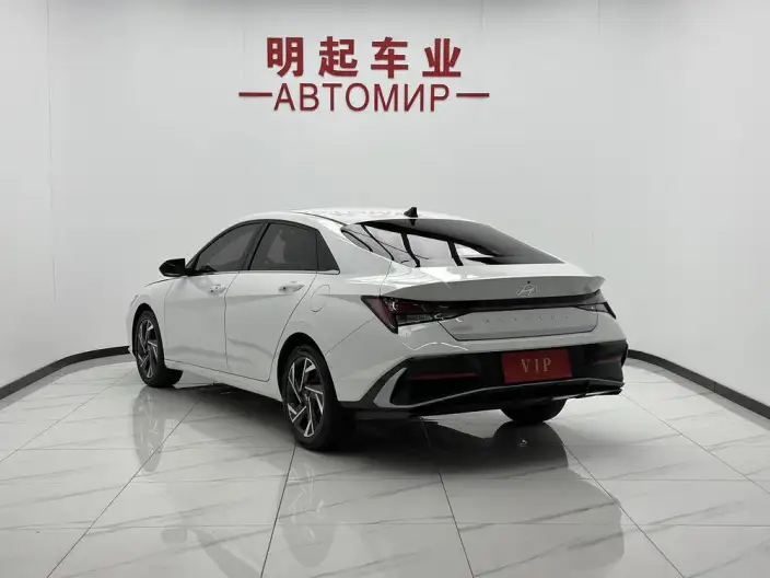Hyundai Ioniq 2023 Model 1.5L CVT LUX Premium Edition – фото 5