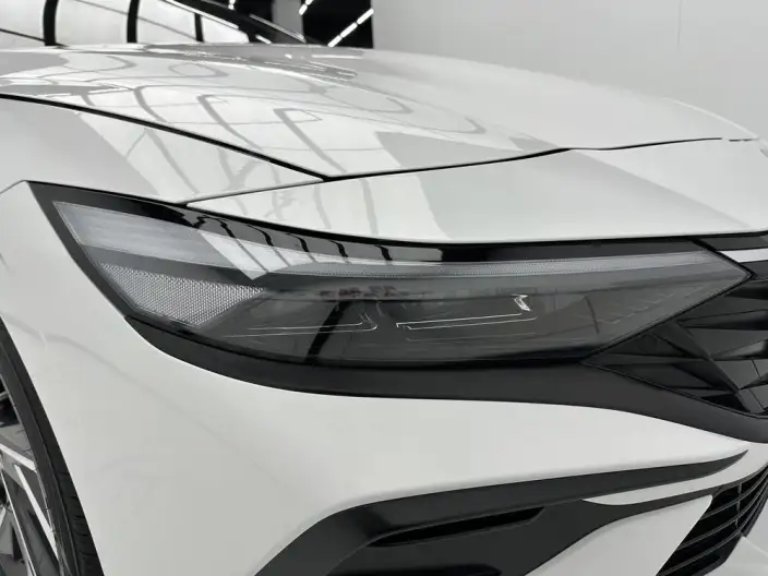 Hyundai Ioniq 2023 Model 1.5L CVT LUX Premium Edition – фото 10