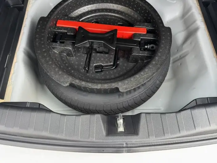 Haval M6 2021 Model PLUS 1.5T DCT Luxury Smart Connect Model – фото 7