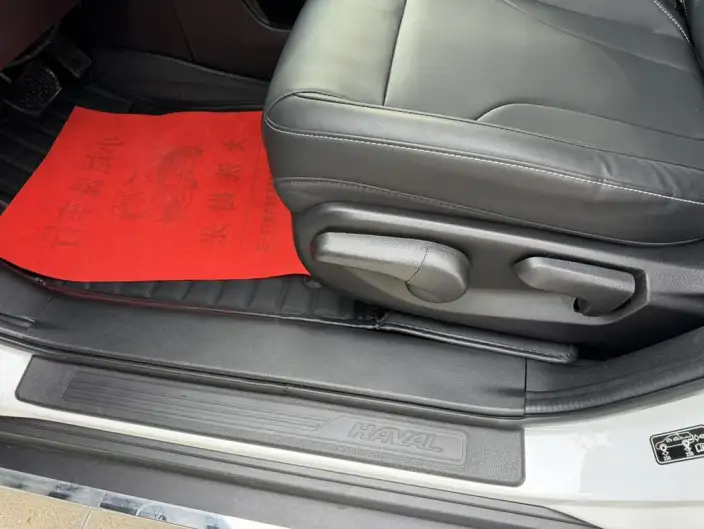 Haval M6 2021 Model PLUS 1.5T DCT Luxury Smart Connect Model – фото 8