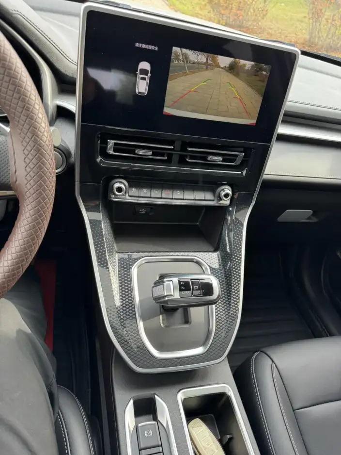 Haval M6 2021 Model PLUS 1.5T DCT Luxury Smart Connect Model – фото 10