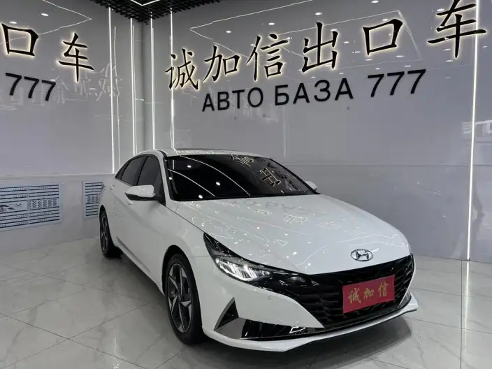 Hyundai Ioniq 2022 Model 1.5L CVT GLX Elite Edition – фото 3
