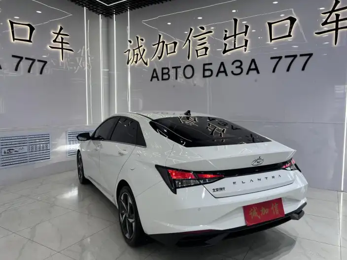 Hyundai Ioniq 2022 Model 1.5L CVT GLX Elite Edition – фото 4