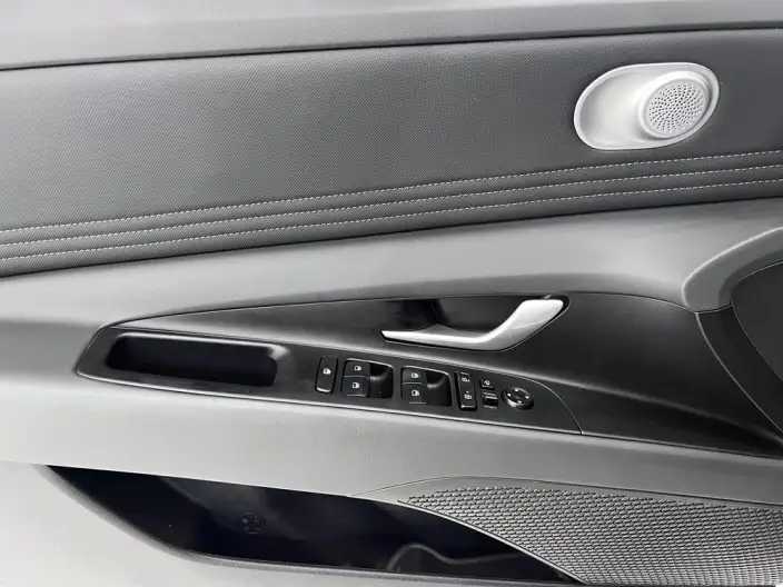 Hyundai Ioniq 2022 Model 1.5L CVT GLX Elite Edition – фото 10