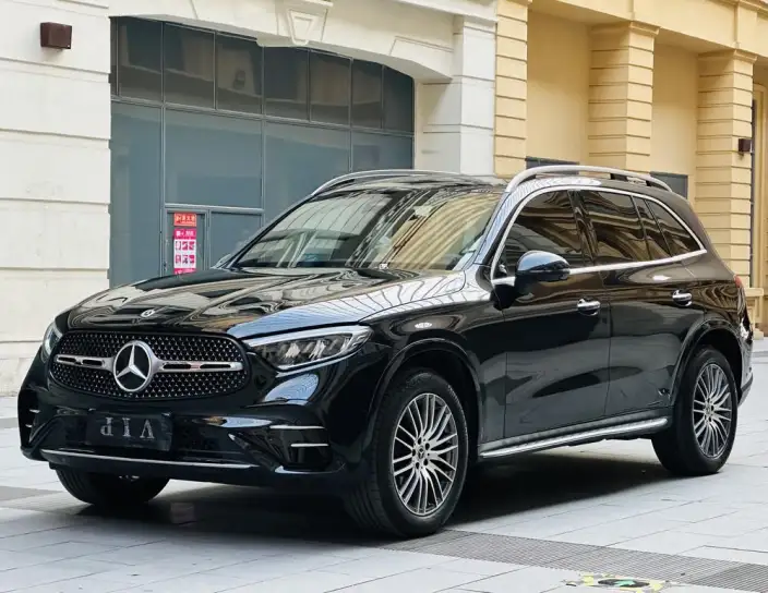 Mercedes-Benz GLC 2025 Model GLC 300 L 4MATIC Dynamic Model 5 seat – фото 1