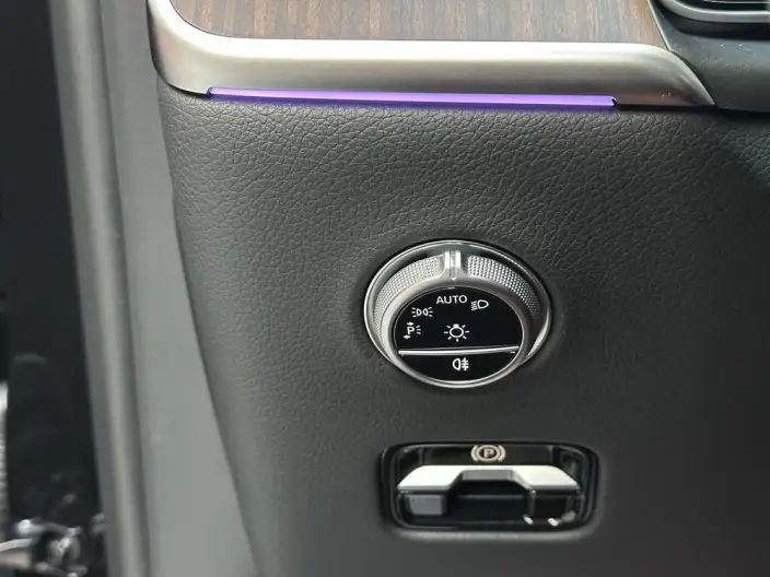 Mercedes-Benz GLC 2025 Model GLC 300 L 4MATIC Dynamic Model 5 seat – фото 10