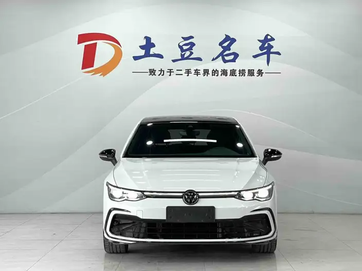 Volkswagen Golf 2021 Model 280TSI DSG R-Line – фото 2