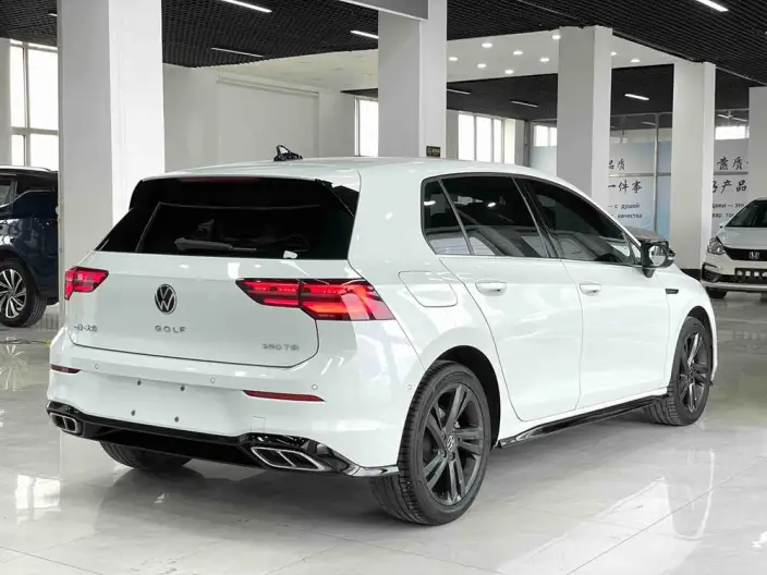 Volkswagen Golf 2021 Model 280TSI DSG R-Line – фото 6