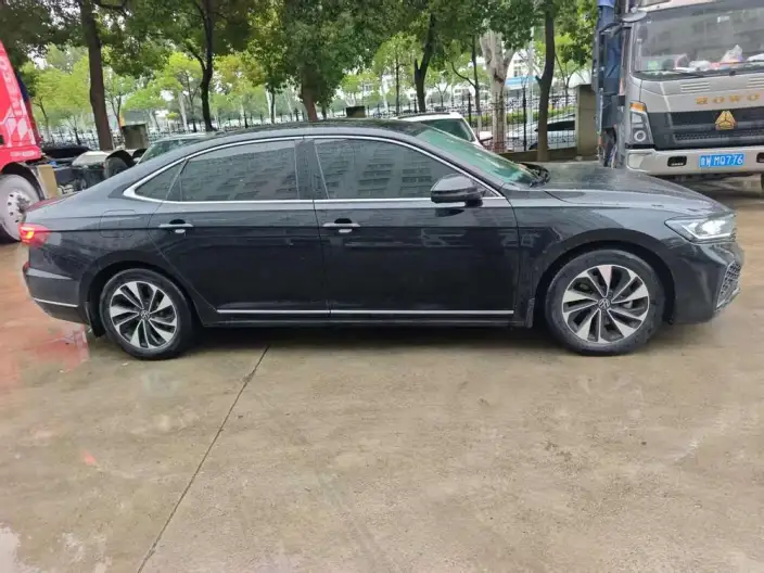 Volkswagen Passat 2023 Model Facelift 280TSI Starry sky Elite Edition – фото 5