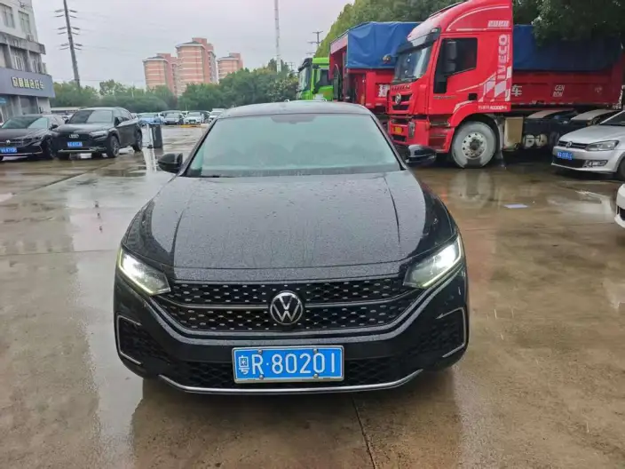 Volkswagen Passat 2023 Model Facelift 280TSI Starry sky Elite Edition – фото 6