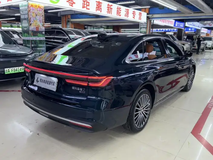 Geely Star Edition 7 2026 Model MAX 220km 4WD Star Glory Edition – фото 6