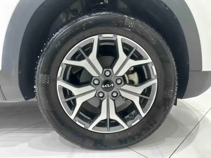 Kia Seltos 2021 Model 1.5L CVT Trend Edition – фото 7