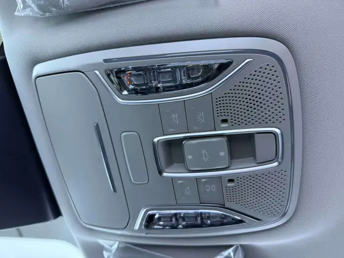 GAC Trumpchi M6 2021 Model Pro 270T Automatic Deluxe Edition – фото 10