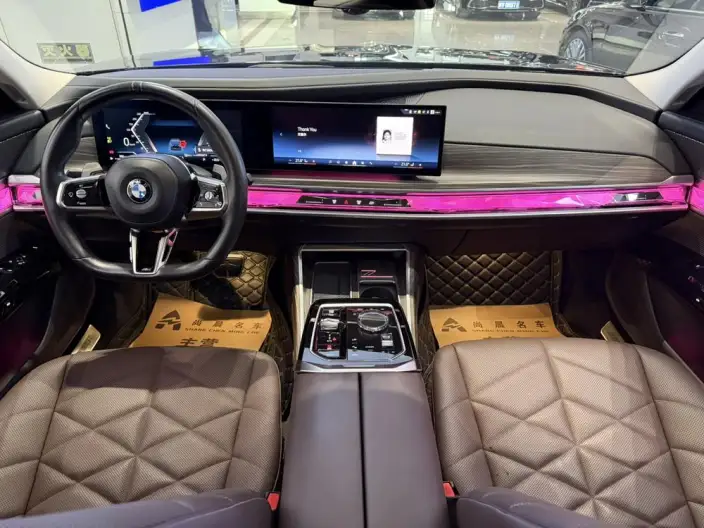 BMW 7 Series 2023 Model 735Li M Sports Set – фото 6