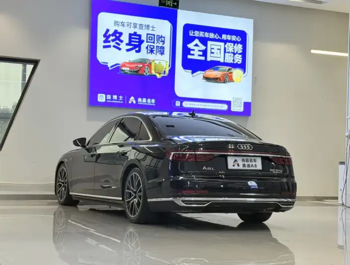 Audi A8 2021 Model A8L 60 TFSI quattro Noble Model – фото 4
