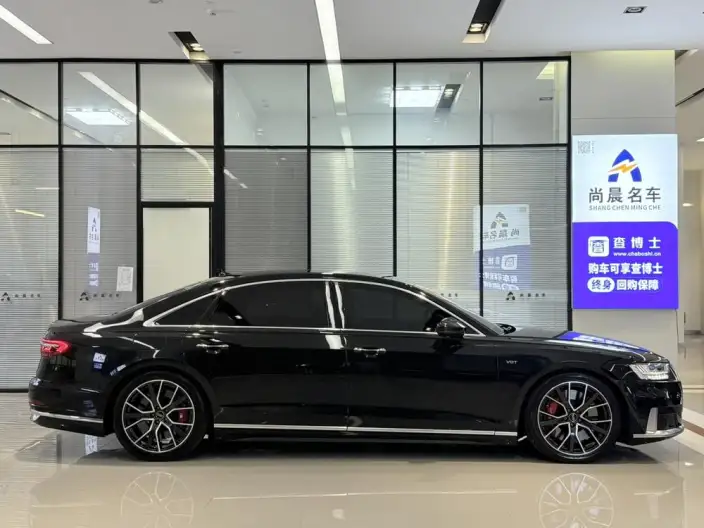Audi A8 2021 Model A8L 60 TFSI quattro Noble Model – фото 6