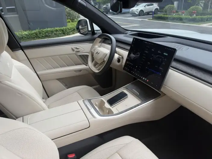 ONVO L90 2025 Model VII seat Edition Ultra – фото 9
