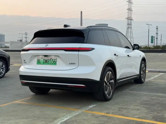 NIO ES6 2023 Model 75kWh – фото 7
