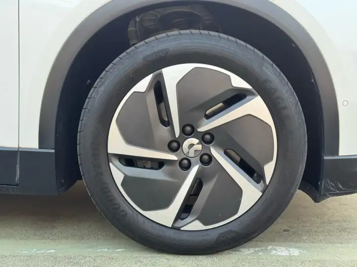 NIO ES6 2023 Model 75kWh – фото 10