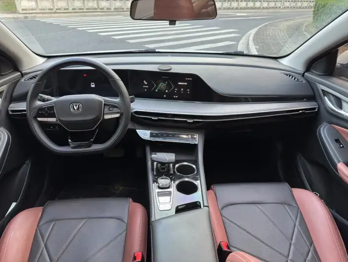 Changan Eado 2023 Model PLUS Changxiang Edition Blue whale NE 1.4T GDI DCT Noble Model – фото 7