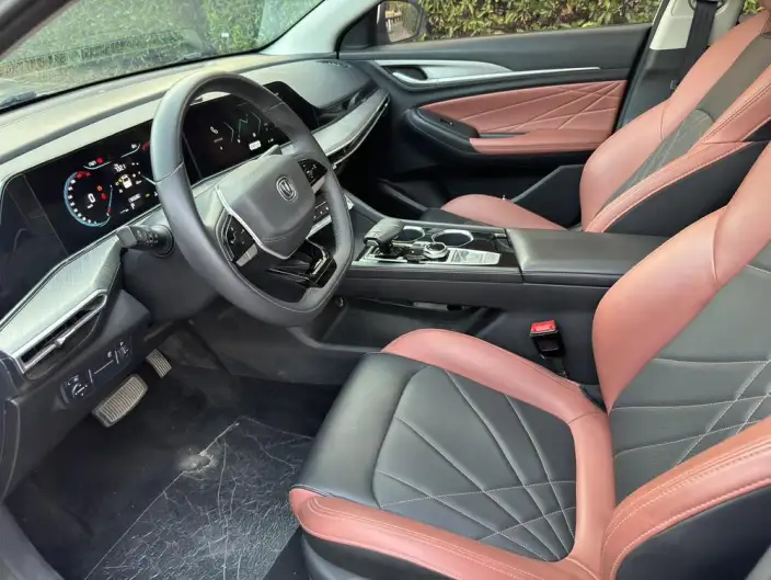 Changan Eado 2023 Model PLUS Changxiang Edition Blue whale NE 1.4T GDI DCT Noble Model – фото 9