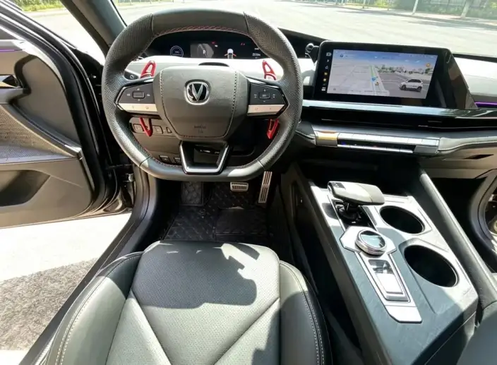 Changan UNI-V 2022 Model 1.5T Sports Edition – фото 6
