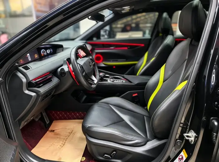 Changan UNI-V 2022 Model 1.5T Sports Edition – фото 9